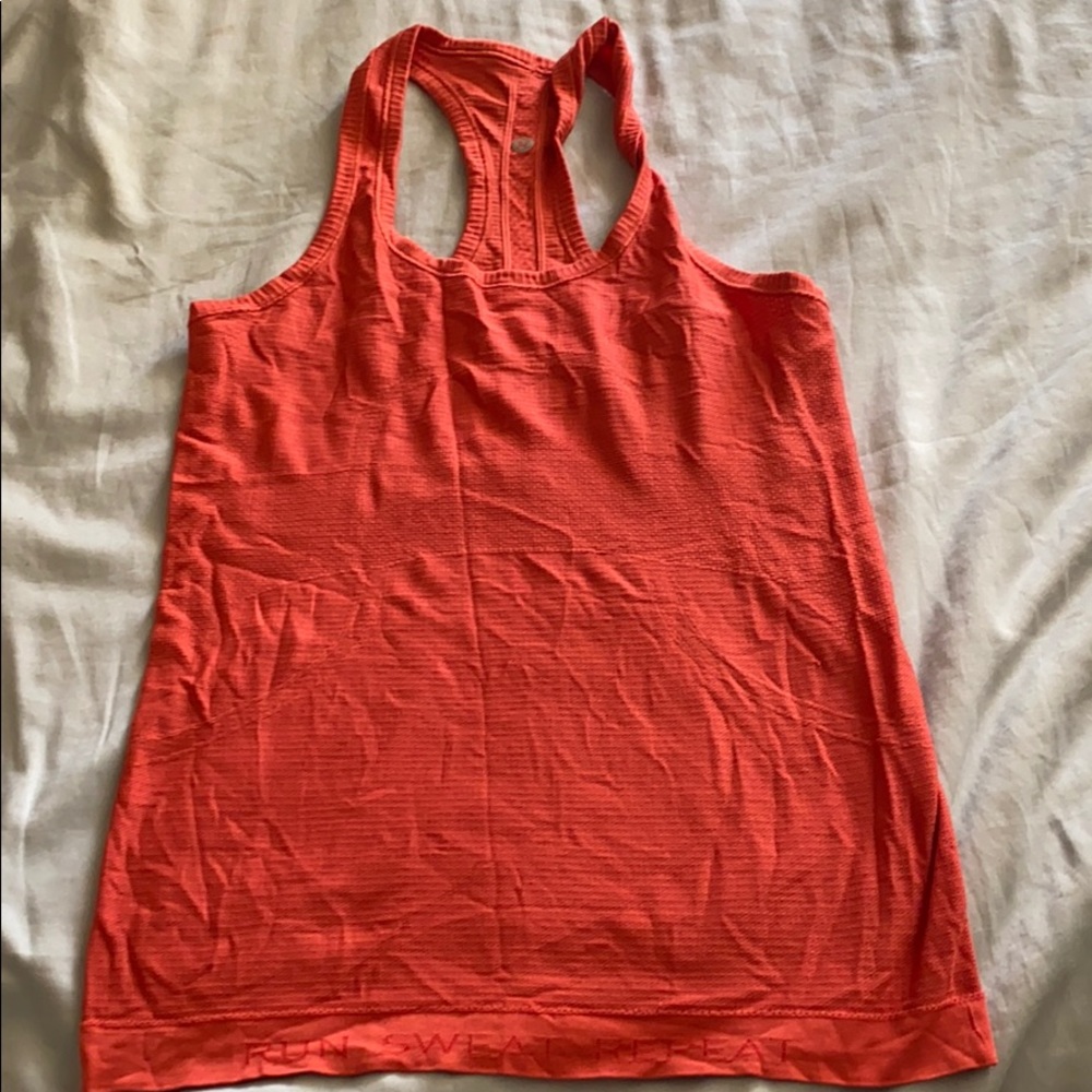 Lululemon tank